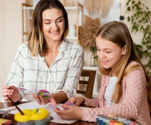 Сімейний майстер-клас з живопису для батьків та дітей